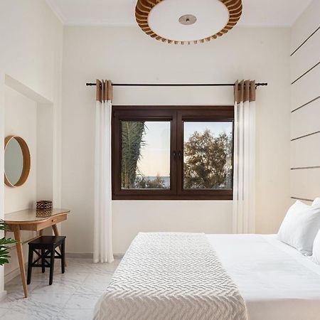 Aniv Villa By The Sea Kini Ngoại thất bức ảnh
