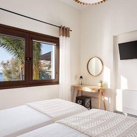 Aniv Villa By The Sea Kini Ngoại thất bức ảnh